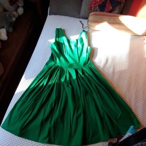 Emerald Greem Tea Length Dress by Acevog